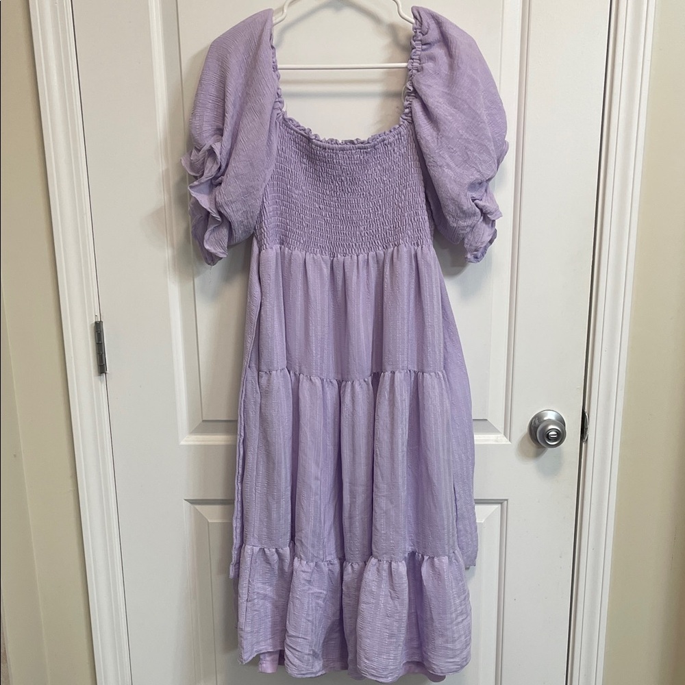 Elegant Lavender Midi Dress with Puff Sleeves